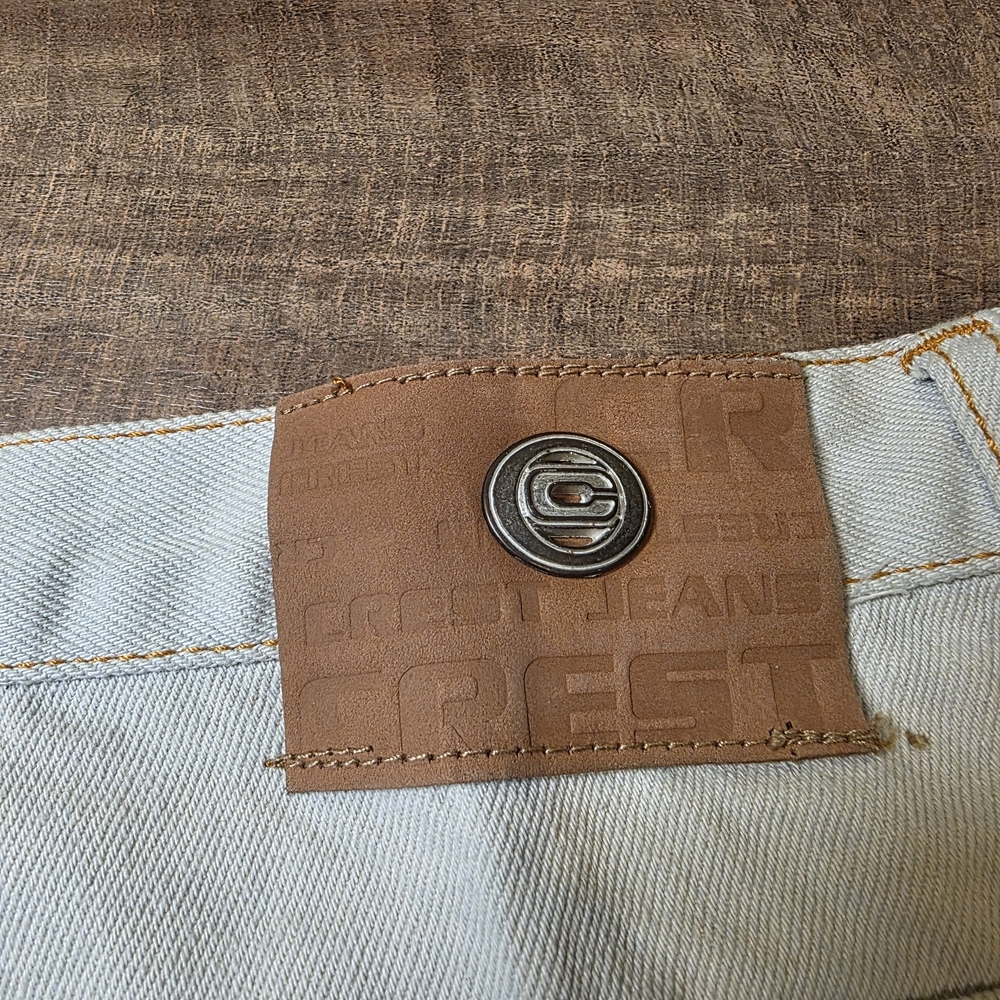 Unique Vintage Y2K Crest Blue and White Ombre Jean Shorts - Picture 3 of 5
